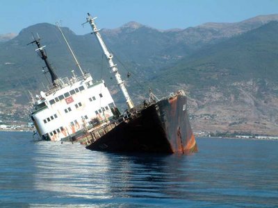 Spanish boat MV Ulla which ran aground in Iskenderun 